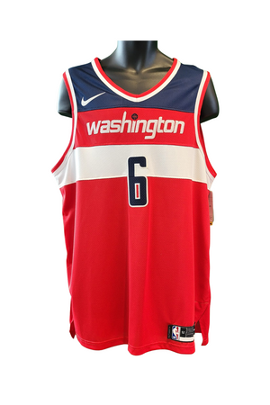 
                  
                    Load image into Gallery viewer, NBA Basketball Jersey - Washington Wizards Kristaps Porziņģis
                  
                