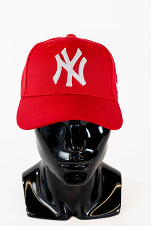 
                  
                    Load image into Gallery viewer, New York Yankees - Red Cap
                  
                